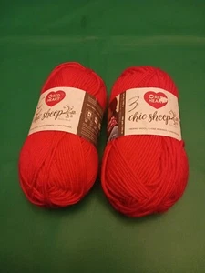RED HEART 2 skeins Sunset Chic Sheep By Marly Bird 100% merino wool yarn - Picture 1 of 9