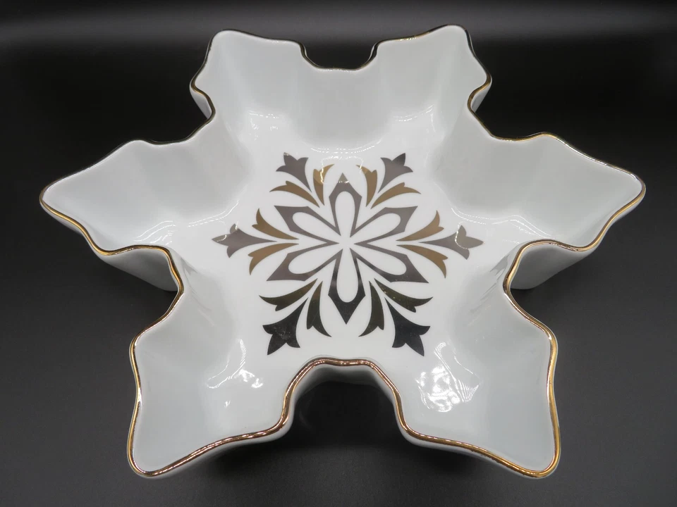 Cindy Crawford Style Snowflake Shape White & Gold  Porcelain Bowl - Image 1 of 4