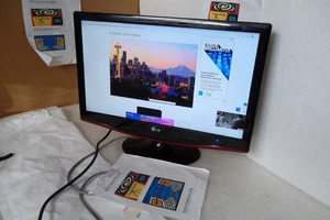 LG M237WD 1080p ATSC Digital Turner VGA HDMI USB RCA Composite COAX M237WD-PM - Picture 1 of 19
