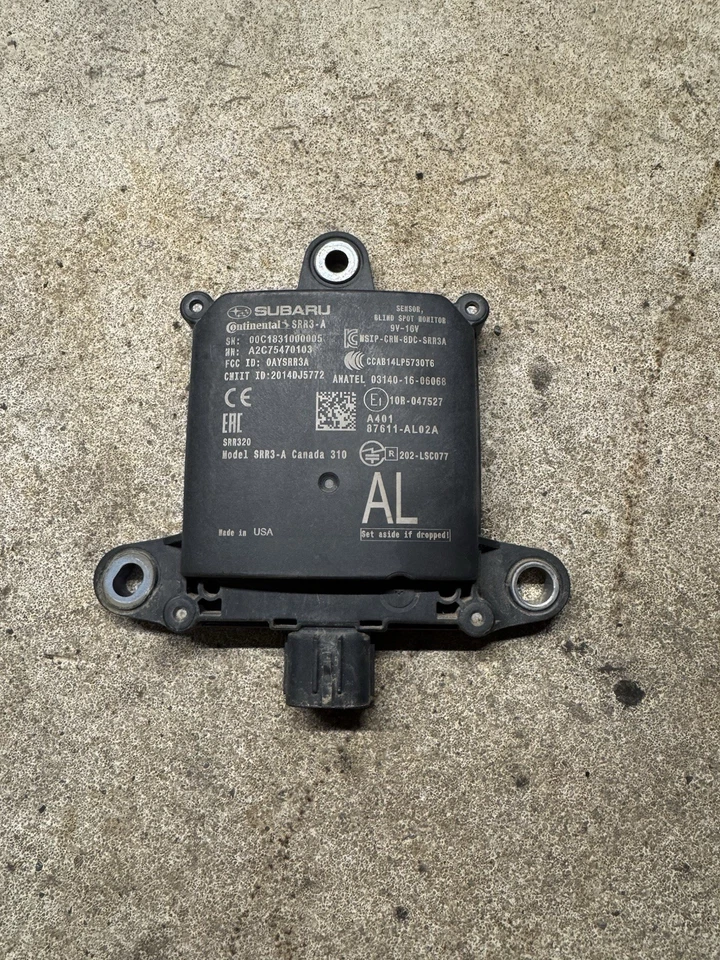Оригинальный задний радар-датчик слепых зон 2018 Subaru Legacy Outback 87611-AL02A - Изображение 1 из 4