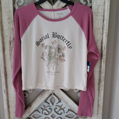 Camiseta corta acanalada manga larga Arizona para mujer junior gráfica mariposa social Foto 1 de 4