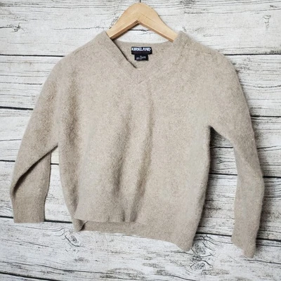 Junior's Kirkland V Neck Sweater Size XL 100% Cashmere - Image 1 of 4