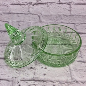 Vintage Indiana Glass Clear Princess Candy Box w/ Lid Dish Diamond Point Pattern - Picture 1 of 6