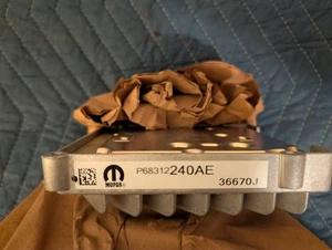 Used  OEM Mopar NOISE CANCELLATION MODULE AMPLIFIER 5TH, 68312240AE - Picture 1 of 4