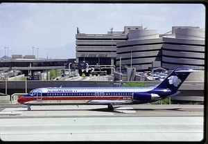 DC-9  -35 mm Aircraft Colour Slide-Aero Mexico - XA-DEL - See Note - Picture 1 of 1