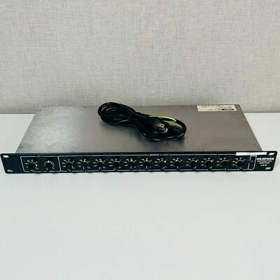 Drawmer LA12 Stereo Distribution Amplifier 12 Channel Level Control AC100-115V - Image 1 of 4
