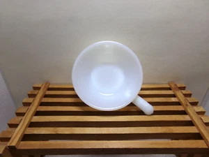 Vintage Anchor Hocking Fire King Milk Glass Soup/Chili Bowl with Handle - Picture 1 of 3