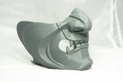 Máscara Resplandor Fantasma de Tsushima Seiryuu - Máscara Cosplay Oni Samurai Japonés Foto 1 de 4