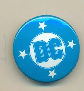 PROMO BUTTON - PIN - DC PIN - 1996 - DC COMICS - ROUND - 1 INCH - RARE - Picture 1 of 2