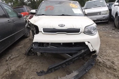 Driver Headlight Model Halogen Without LED Accent Fits 14-19 SOUL 1671149 - Image 1 of 4