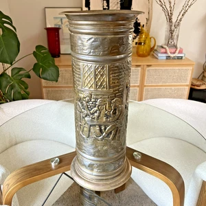 Vintage Repoussé Brass Umbrella Stand Cane Holder English Pub Scene 19” England - Picture 1 of 14