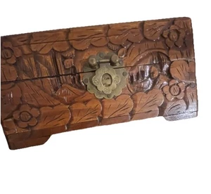 Handgeschnitzte chinesische Holz Kampfer Schatulle 8x4x4 - Bild 1 von 8