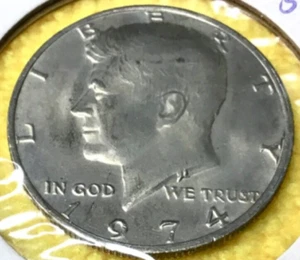 1974-P KENNEDY HALF DOLLAR 50c COIN CLAD AU-UNCIRCULATED, VERY NICE KM #202b - Picture 1 of 2