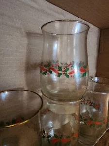 Arby's Holly Berry Glass 5.5" footed Tumbler Christmas Gold Trim lot of 7  - Picture 1 of 6