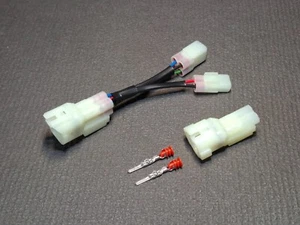 Honda SCS Adapter Stecker USB Nebenverbraucher CRF CB 600 650 750 CBR 1000 R RR - Bild 1 von 5
