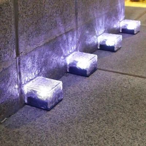 Luz solar para cubitos de hielo LED al aire libre impermeable luces de piedra de hielo camino de patio - Imagen 1 de 10