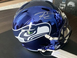 Russell Wilson Signed Seahawks Helmet With Coa - Picture 1 of 5