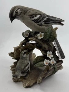 Homco Masterpiece Porcelain Figurine Of A Mother Bird & Baby Bird 1979 - Bild 1 von 7