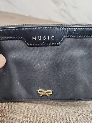☆MIRA☆ ~Anya Hindmarch Mujeres Cuero Negro Monedero 6x4 1" Ancho~ ☆RARO☆ Foto 1 de 4