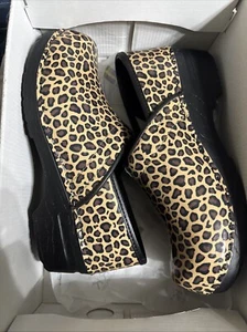 Bjork Size US 7 Womens Professional Patent Leather Clogs New Leopard - Picture 1 of 7