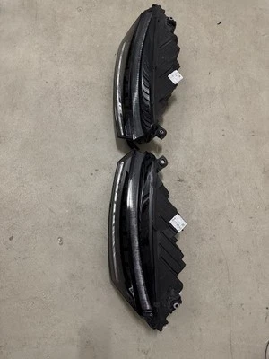 LED Frontscheinwerfer Skoda Octavia IV Headlight Crystel FULL - LED - Bild 1 von 4