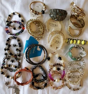 40+ ARMBAND KONVOLUT, STRASS/GLAS/DEHNBAR, ARMREIFEN, NEU & GEBRAUCHT - Bild 1 von 14