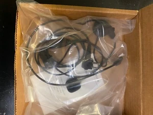 Motorola Headset RLN5411A ultra-light headset. Behind-the-head style P2T - Picture 1 of 5