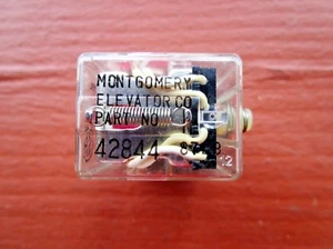 Bobina de relé de 120 VAC para ascensor Montgomery 42844 14 pines - Imagen 1 de 3