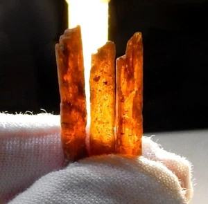 Cianite arancione grande 150 ct naturale estratto non riscaldato cristallo grezzo lance grado sfaccettato - Foto 1 di 6
