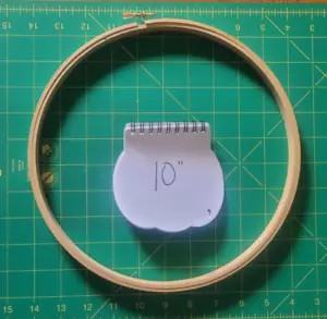 10" Wooden Embroidery Cross Stitch Hoop - Picture 1 of 1