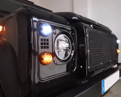 LED BLINKER SET SCHWARZ FÜR LAND ROVER DEFENDER TD4 TD5 VORNE 2 STK FRONTBLINKER - Bild 1 von 4