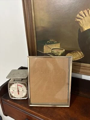 Moldura de latão ornamentada a ouro vintage 8” X 10” decoração de núcleo de casa de campo - Imagem 1 de 4