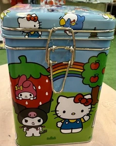 Hello Kitty Square Hinge Top Canister - Picture 1 of 4