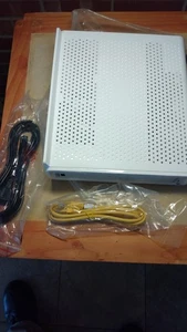 ARRIS SURFboard SBG6900-AC Docsis 3.0 16x4 Cable Modem Router Wi-Fi AC1900 - Picture 1 of 1