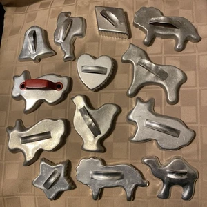 COOKIE CUTTERS Lot Vintage Aluminum With Handle 13  Cookie CUTTERS - Picture 1 of 20
