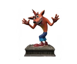 Crash Bandicoot Crash 16 inch Resin Statue First 4 Figures - Picture 1 of 1
