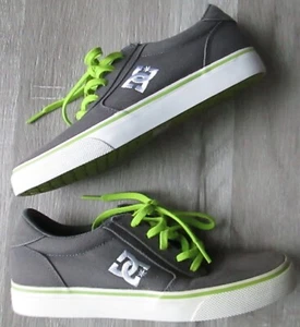 DC SKATEBOARD SHOE SNEAKER MEN SZ 7 M GRAY/NEON GREEN CANVAS 2012 RUBBER SOLE - Picture 1 of 9