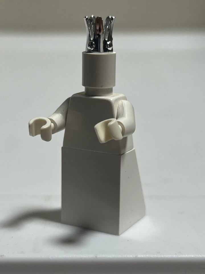 LEGO Harry Potter HP Reina de Ajedrez Minifigura hp016 4704 Cámara Llaves Aladas Foto 1 de 4