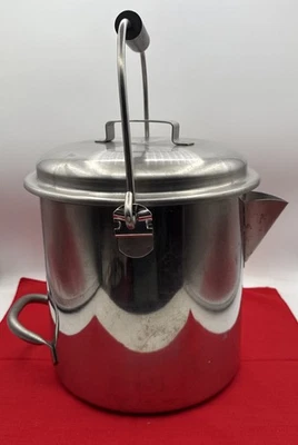 Vintage 10 Quart Heavy Duty Nash Metalware New York Pot W/Spout, Lid And Handle - Image 1 of 4