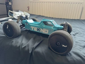 Tekno 1/8 Truggy Mt410 umgebaut auf ET 48.3 Roller ohne Elektrik RC Auto Buggy - Bild 1 von 21