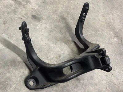 Передний верхний кронштейн обтекателя для Suzuki Gsxr 600 750 04 05 2004 2005 годов выпуска - Изображение 1 из 4