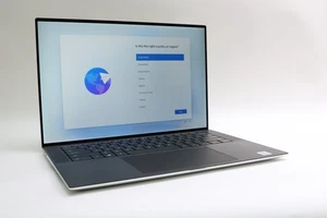 15.6" UHD+ Dell Xps 15 9500, i7-10750H, 32GB, SSD 2TB, GTX 1650 Ti, Táctil - Imagen 1 de 13