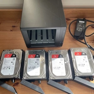 Synology DS423+ NAS (32TB) : 4-Bay with 4X 8TB Seagate IronWolf + 1TB NVMe - Picture 1 of 12
