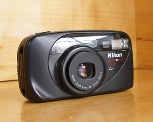 Nikon Zoom Touch 470 AF 35-70mm Point & Shoot 35mm Film Camera READ! - Picture 1 of 10