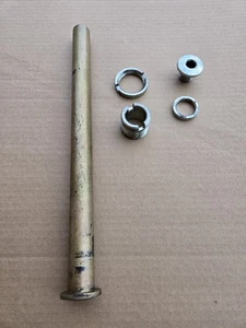 triumph speed triple 955i swingarm spindle , bolt, t2057351 - Picture 1 of 13