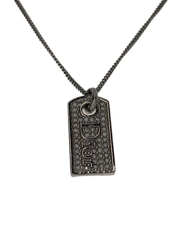 Collana Christian Dior Top SLV con donna