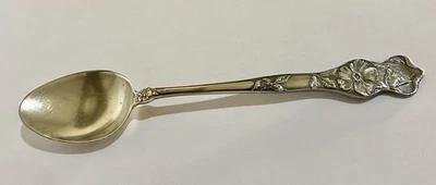 Antigua cuchara de diseño floral de 5 1/8 pulgadas de plata de ley P&B 1900-1920 Foto 1 de 4