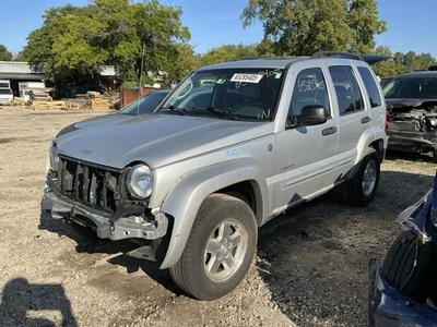 Radiator Fits 02-05 LIBERTY 853076 - Imagem 1 de 4