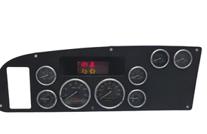 Cuadro de instrumentos Peterbilt 587 2012 usado P#Q43-6049-301001 - Imagen 1 de 6