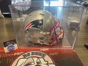 Tom Brady Autographed Replica Full-Size Helmet - Fanatics Authentic - Picture 1 of 3